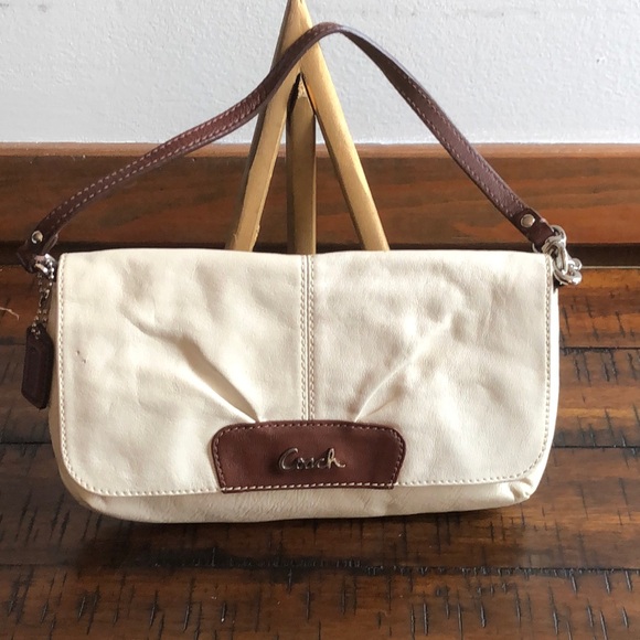 Coach Vintage Cream and Brown large Wristlet - Picture 1 of 10